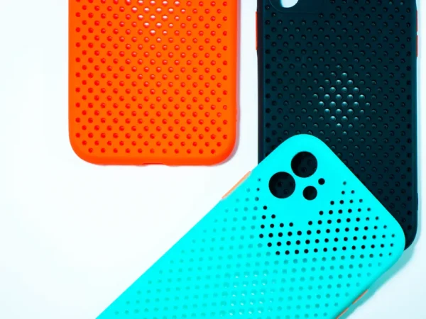 Fundas con Agujeros para Disipar el Calor para iPhone - Imagen 7